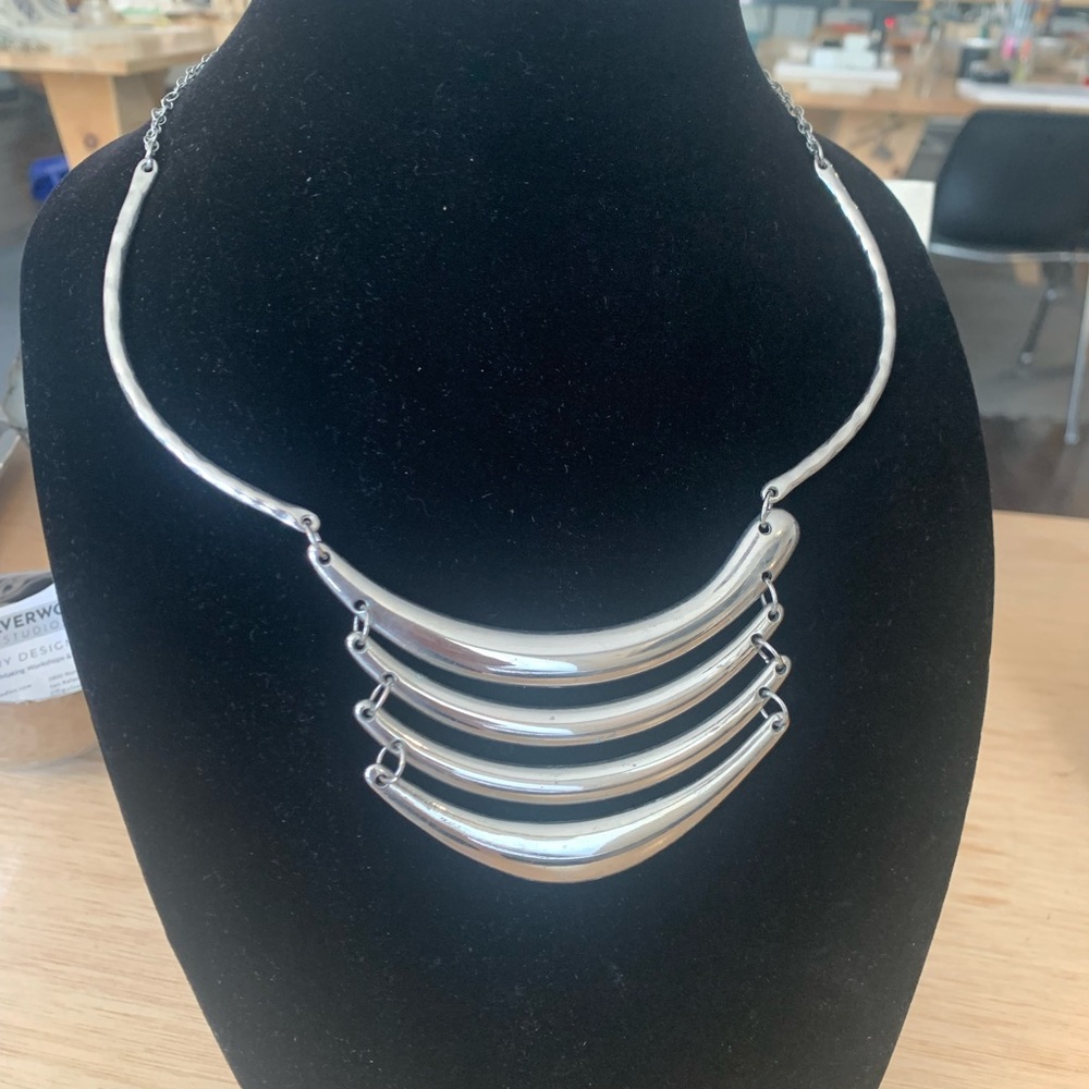 Elegant Silver Necklace
